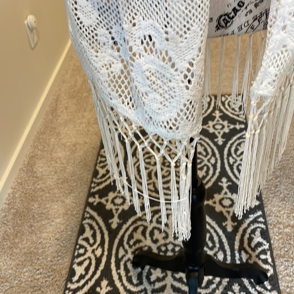 Forever 21 cardigan knitted embroidered white - Picture 3 of 9